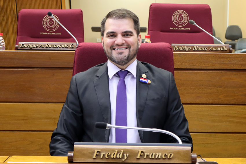Freddy Franco · Presidente de la Comisión de Bienestar Animal